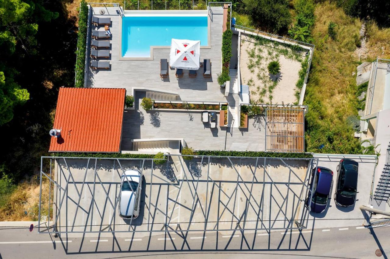 Matko'S Oasis Apartments Brela Exteriör bild